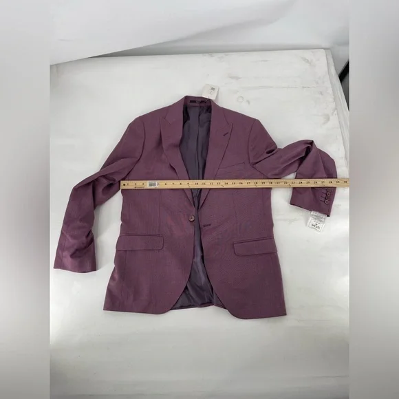 Men's Stylish Purple Blazer - Picture 4 of 6